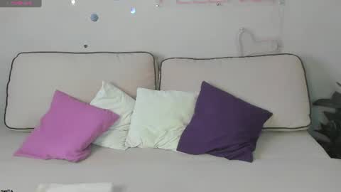 Berta  online show from 06-15-26, 12:02