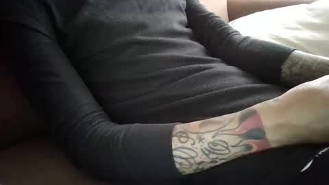 Snapshot of bertdollaz757 chatting on 12-13-24, 03:21 ToxicPipe757 online show from 12-13-24, 03:21