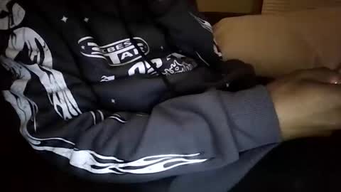 Snapshot of bertdollaz757 chatting on 01-15-25, 01:56 ToxicPipe757 online show from 01-15-25, 01:56