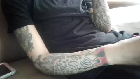Snapshot of bertdollaz757 chatting on 02-09-25, 02:40 ToxicPipe757 online show from 02-09-25, 02:40
