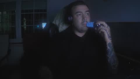 berto3389 online show from 05-10-26, 12:27