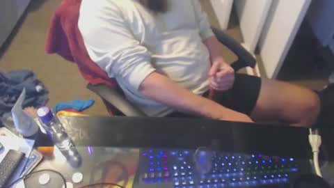 Snapshot of best_kept_secret23 chatting on 09-29-25, 07:30 Best Kept Secret23 online show from 09-29-25, 07:30