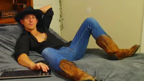 twitter zack1fisher online show from 12-19-25, 12:17