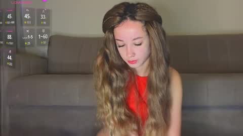 Snapshot of bestie_baby chatting on 03-07-25, 03:29 Emely online show from 03-07-25, 03:29