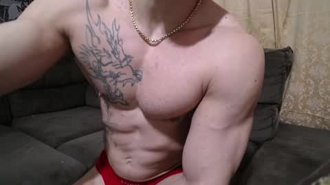 Snapshot of bestmuscle chatting on 10-14-25, 10:32 bestmuscle online show from 10-14-25, 10:32