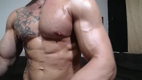 Snapshot of bestmuscle chatting on 05-05-26, 06:32 bestmuscle online show from 05-05-26, 06:32