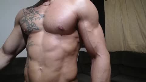 Snapshot of bestmuscle chatting on 05-08-26, 08:36 bestmuscle online show from 05-08-26, 08:36