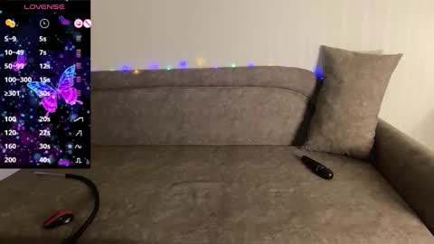 Teya online show from 11-29-25, 07:06