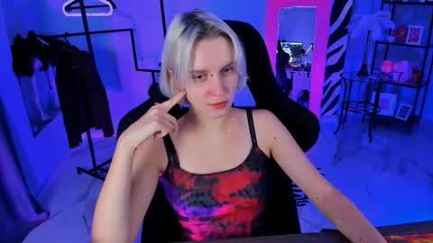 Bethany online show from 10-21-25, 05:41