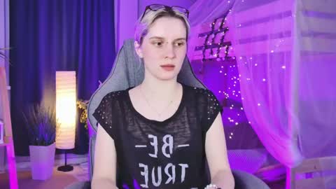 Snapshot of bethanycloud chatting on 05-20-26, 05:46 Bethany online show from 05-20-26, 05:46