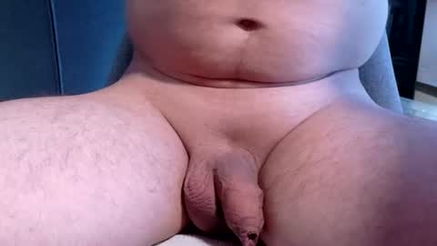 Snapshot of betherewithme chatting on 06-09-26, 05:13 Peter online show from 06-09-26, 05:13