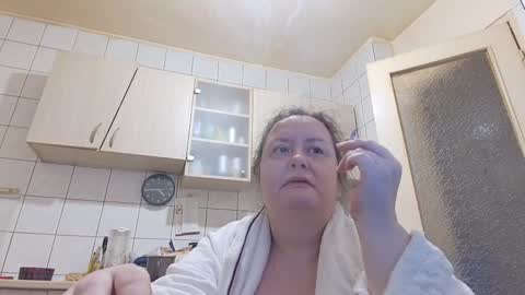 Snapshot of bethnorth chatting on 03-12-25, 05:13 bethnorth online show from 03-12-25, 05:13