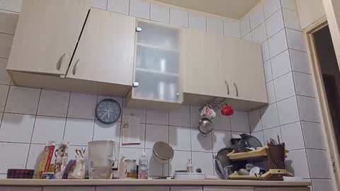 Snapshot of bethnorth chatting on 10-15-25, 02:33 bethnorth online show from 10-15-25, 02:33