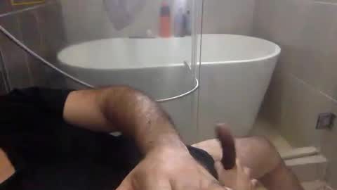 Snapshot of betoooox chatting on 12-24-24, 02:01 Virtual Gentleman online show from 12-24-24, 02:01