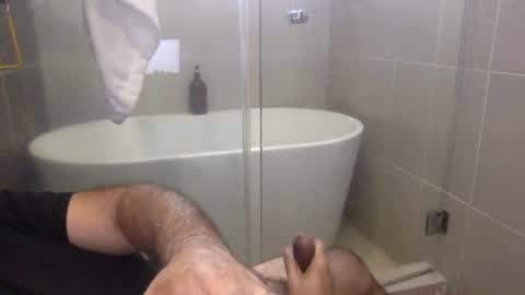 Snapshot of betoooox chatting on 02-05-25, 12:38 Virtual Gentleman online show from 02-05-25, 12:38