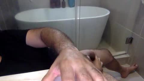 Snapshot of betoooox chatting on 02-15-25, 01:05 Virtual Gentleman online show from 02-15-25, 01:05