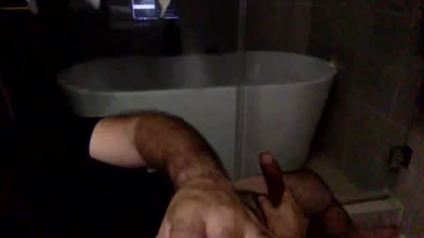 Snapshot of betoooox chatting on 09-22-25, 04:03 Virtual Gentleman online show from 09-22-25, 04:03