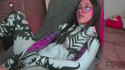 Snapshot of betsabe_butlers_ chatting on 10-05-25, 10:18 Automatic Espresso Coffee Maker50000tkns left online show from 10-05-25, 10:18