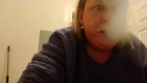 betsygore78 online show from 12-18-25, 05:57