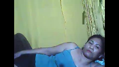 Snapshot of betty_83 chatting on 10-23-25, 11:53 betty_83 online show from 10-23-25, 11:53