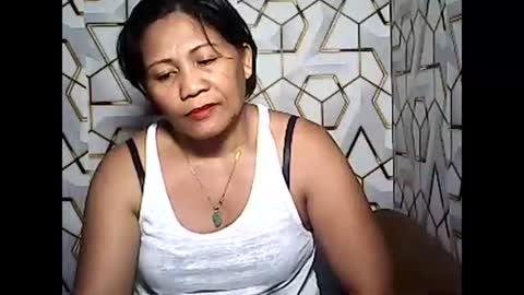 betty_83 online show from 04-14-26, 11:38