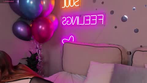 Snapshot of betty_nicolsson chatting on 09-22-25, 10:28 Eva online show from 09-22-25, 10:28