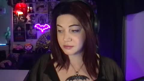 Snapshot of bettybats chatting on 04-14-26, 03:01 BettyBats online show from 04-14-26, 03:01