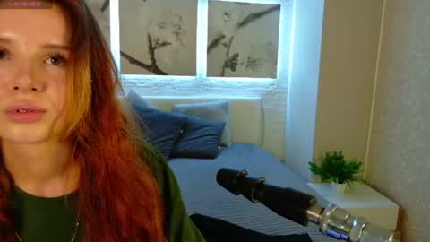 Snapshot of bettyrouse chatting on 06-13-26, 08:18 Betty online show from 06-13-26, 08:18