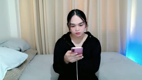 Snapshot of bhabytrans69 chatting on 05-02-26, 10:15 BHABY 3 online show from 05-02-26, 10:15