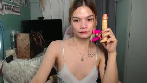 Snapshot of bheefuck52 chatting on 03-12-25, 03:02 bhee52 online show from 03-12-25, 03:02