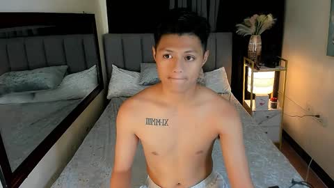 Snapshot of bhillrhey121103 chatting on 12-16-25, 11:48 bhillrhey121103 online show from 12-16-25, 11:48