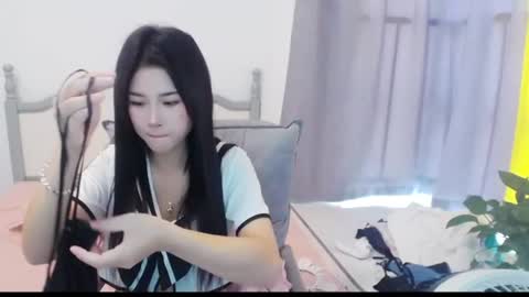 Snapshot of bhzhanglifang chatting on 06-10-26, 01:39 bhzhanglifang online show from 06-10-26, 01:39