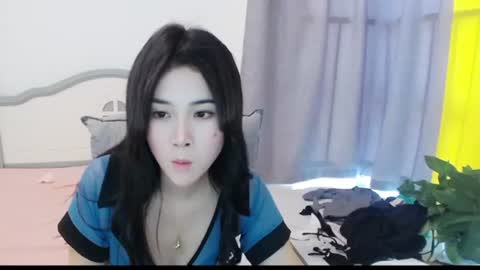 Snapshot of bhzhanglifang chatting on 06-11-26, 02:53 bhzhanglifang online show from 06-11-26, 02:53