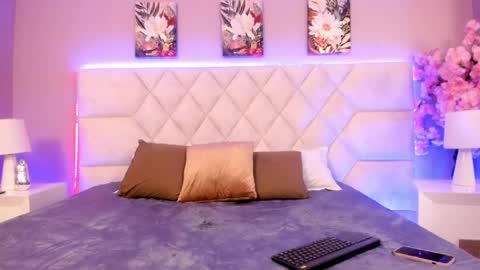 Bianca  online show from 04-21-26, 08:23