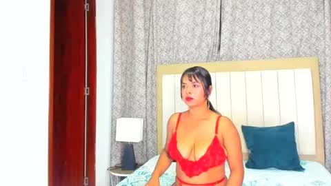 Snapshot of biancaoo28 chatting on 07-10-26, 11:29 biancaoo28 online show from 07-10-26, 11:29