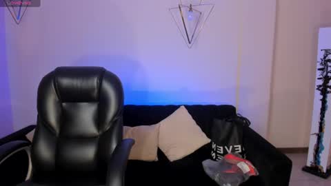 Bianca Pierce online show from 07-15-26, 11:15