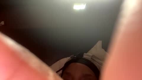 Snapshot of bibabiegirl chatting on 10-15-25, 06:08 bibabiegirl online show from 10-15-25, 06:08