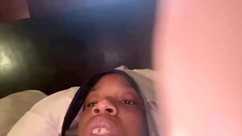 Snapshot of bibabiegirl chatting on 10-20-25, 12:38 bibabiegirl online show from 10-20-25, 12:38