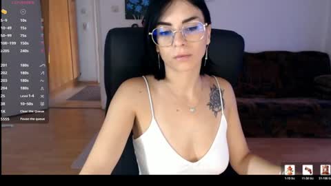 Snapshot of bibitina chatting on 07-24-26, 04:43 innasugarwild online show from 07-24-26, 04:43