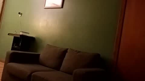 bibottom68942 online show from 10-24-25, 09:33