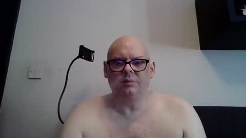 bicduk online show from 07-12-26, 01:35