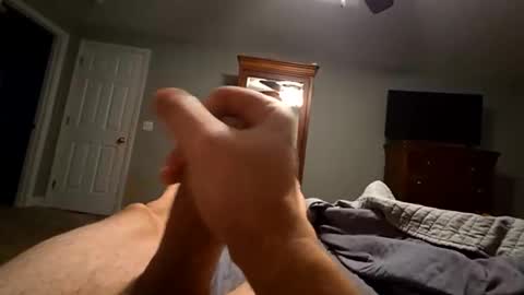 Snapshot of biff768816 chatting on 12-17-25, 12:00 biff768816 online show from 12-17-25, 12:00