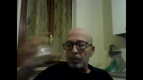 Snapshot of big23italy chatting on 01-12-26, 07:08 big23italy online show from 01-12-26, 07:08