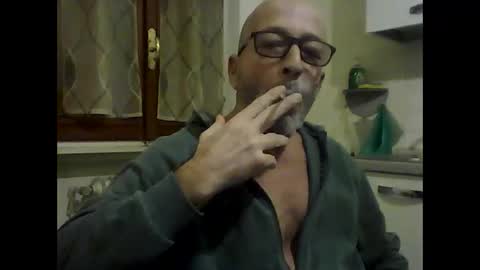 Snapshot of big23italy chatting on 01-19-26, 06:06 big23italy online show from 01-19-26, 06:06