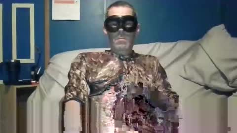 big9inchsnake online show from 12-18-24, 07:04