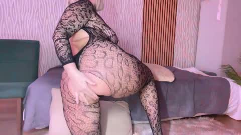 Eva online show from 04-02-26, 03:48