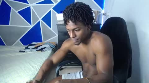 big_black11 online show from 10-22-25, 11:32