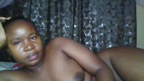 Snapshot of big_diva chatting on 02-03-26, 07:13 big_diva online show from 02-03-26, 07:13