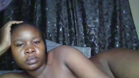 Snapshot of big_diva chatting on 04-05-26, 05:32 big_diva online show from 04-05-26, 05:32