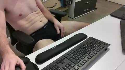 Snapshot of big_tobi_1 chatting on 12-15-25, 07:12 big_tobi_1 online show from 12-15-25, 07:12